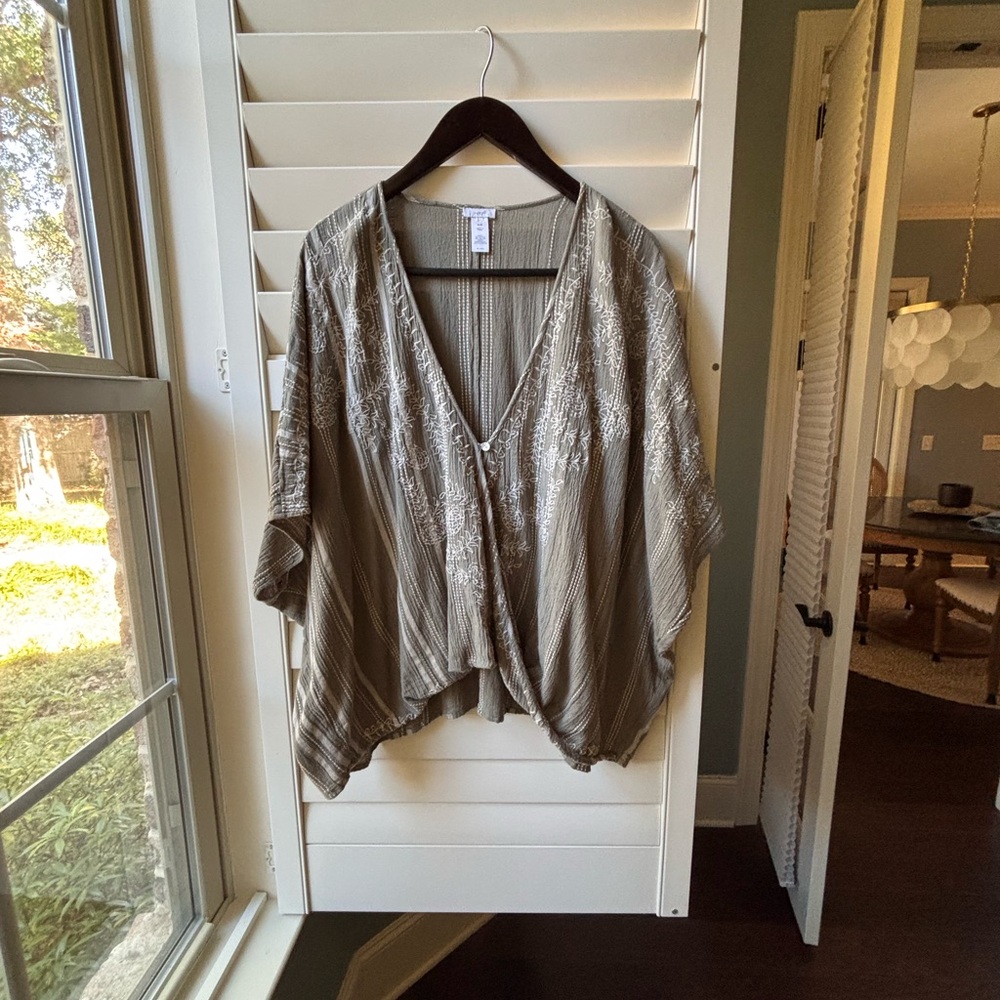J. Jill Pure Sage Green embroidered wrap top oversized fits range XL-3X